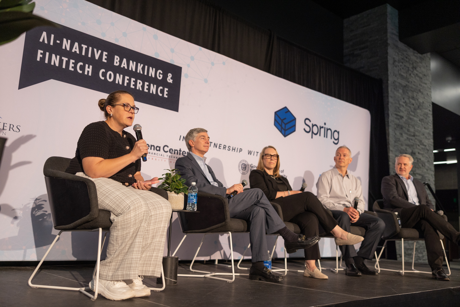 Expert panel on AI in banking